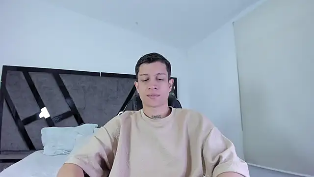 AgarEvans online show from 9, 2, 2026