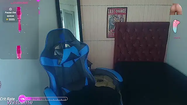 Snapshot of sylvana_19 chatting on 12, 12, 2024 sylvana 19 online show from 12, 12, 2024