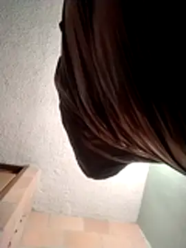 Snapshot of sylvana_19 chatting on 19, 12, 2025 sylvana 19 online show from 19, 12, 2025