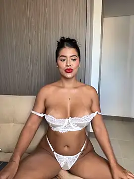 MelissaWaltton online show from 10, 11, 2025