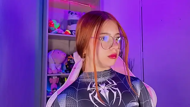 EmilyMiller  online show from 14, 1, 2026