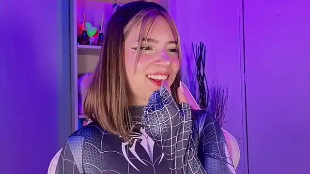 EmilyMiller  online show from 28, 2, 2026