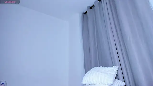 cheryl blossom69 online show from 29, 10, 2025