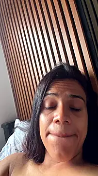 Deisy Torres online show from 19, 7, 2026