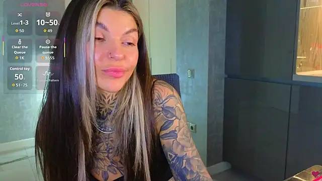 Snapshot of tattooedBabyy chatting on 20, 9, 2025 tattooedBabyy online show from 20, 9, 2025