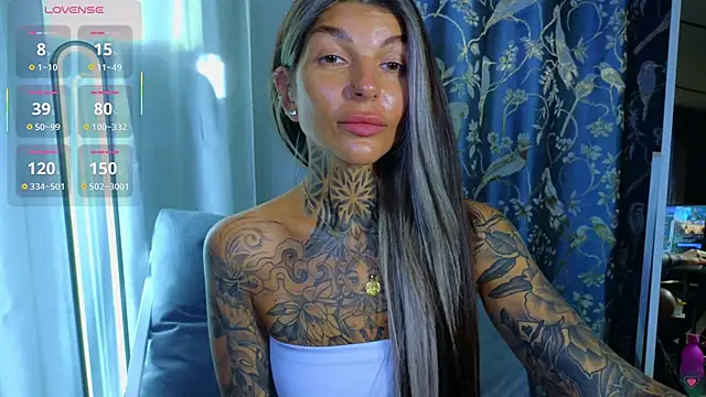 Snapshot of tattooedBabyy chatting on 27, 10, 2025 tattooedBabyy online show from 27, 10, 2025