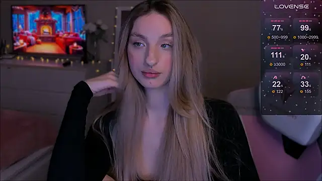 Snapshot of Lexy_kiky chatting on 15, 12, 2024 Lexy kiky online show from 15, 12, 2024