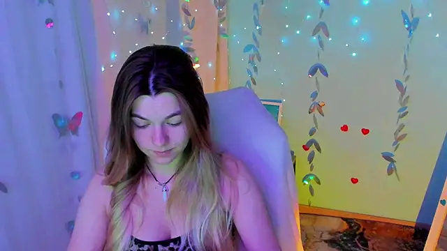 Snapshot of Sweet_me_ chatting on 18, 7, 2026 Sweet me online show from 18, 7, 2026