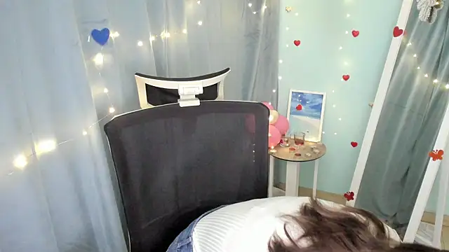 Lexy flower online show from 19, 3, 2025