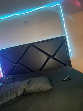 Snapshot of ScarlettAndClark chatting on 3, 1, 2025 ScarlettAndClark online show from 3, 1, 2025