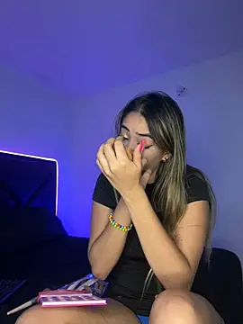 Snapshot of ScarlettAndClark chatting on 12, 2, 2025 ScarlettAndClark online show from 12, 2, 2025