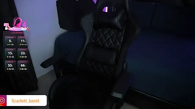 ScarlettAndClark online show from 9, 4, 2026