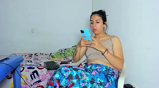 Snapshot of skinnyanai2 chatting on 30, 12, 2024 skinnyanai2 online show from 30, 12, 2024