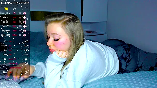 Snapshot of kitti_kaattt chatting on 19, 1, 2025 kitti kaattt online show from 19, 1, 2025