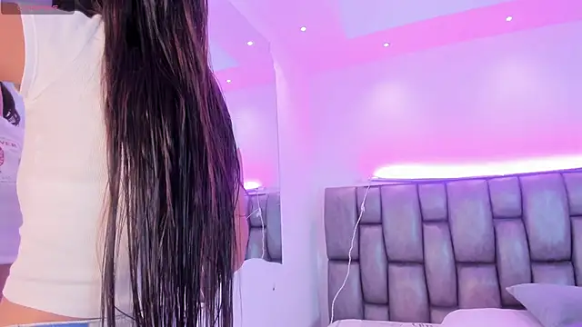 martina mancini online show from 8, 10, 2025