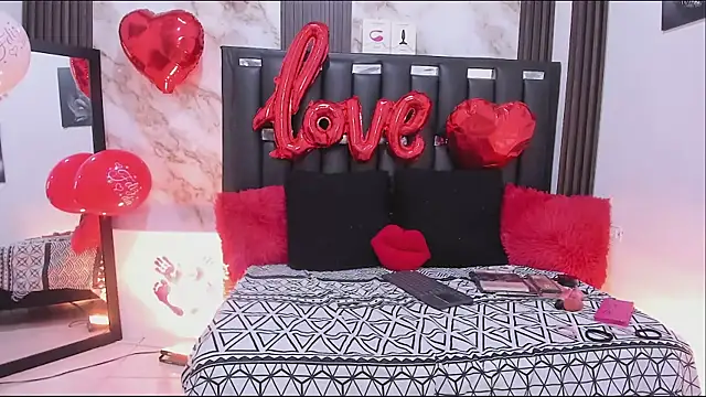 Snapshot of katherina_diaz chatting on 15, 2, 2026 katherina diaz online show from 15, 2, 2026