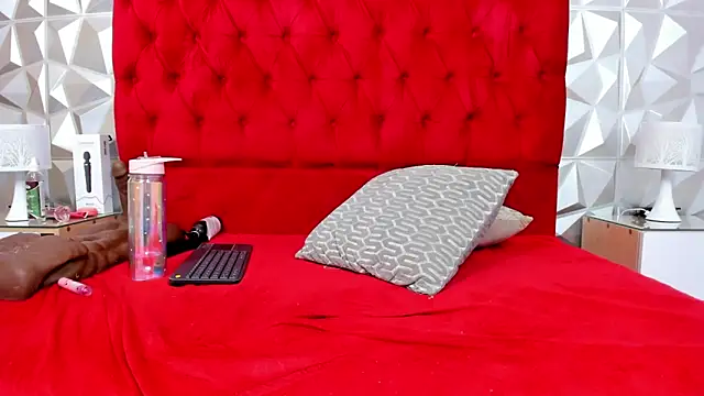 Snapshot of steacy_19 chatting on 12, 2, 2025 steacy 19 online show from 12, 2, 2025
