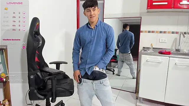 Snapshot of jacques_cardiet chatting on 24, 2, 2025 jacques cardiet online show from 24, 2, 2025