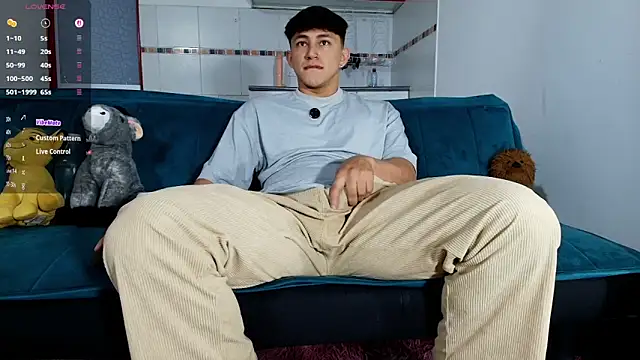 Snapshot of jacques_cardiet chatting on 18, 12, 2025 jacques cardiet online show from 18, 12, 2025