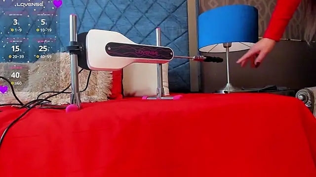 Janna Rousse  online show from 31, 1, 2025