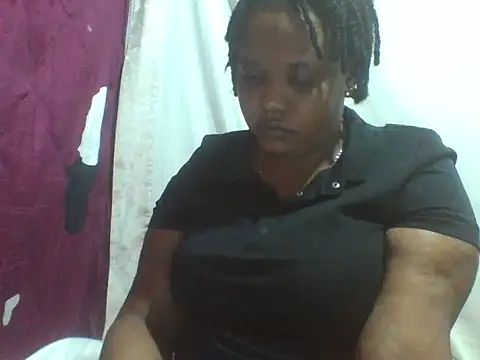 Snapshot of big-clts chatting on 17, 12, 2025 big-clts online show from 17, 12, 2025