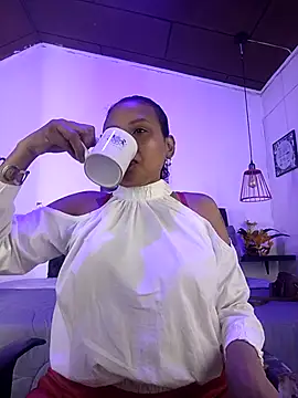 Dominik girl online show from 18, 9, 2025