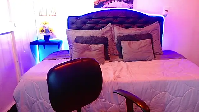 Dominik girl online show from 30, 10, 2025