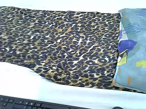 Snapshot of drowllie chatting on 23, 11, 2025 drowllie online show from 23, 11, 2025