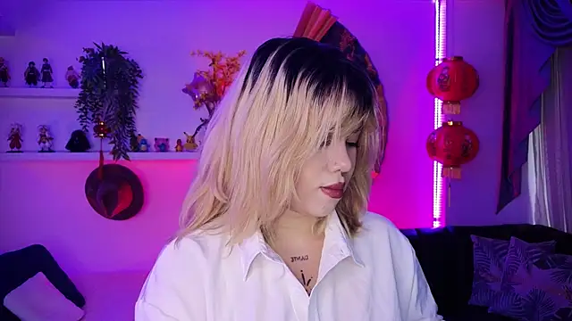 Snapshot of albaismynameX chatting on 19, 6, 2026 albaismynameX online show from 19, 6, 2026
