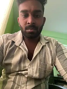 Handsomehunk 4U online show from 22, 1, 2025