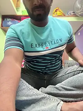 Handsomehunk 4U online show from 17, 2, 2025