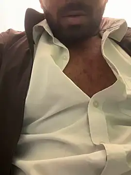 Handsomehunk 4U online show from 25, 2, 2025