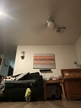 Snapshot of SexyB214 chatting on 10, 11, 2025 SexyB214 online show from 10, 11, 2025