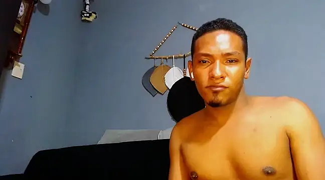 Snapshot of Grandeygruesa1 chatting on 8, 2, 2025 Grandeygruesa1 online show from 8, 2, 2025