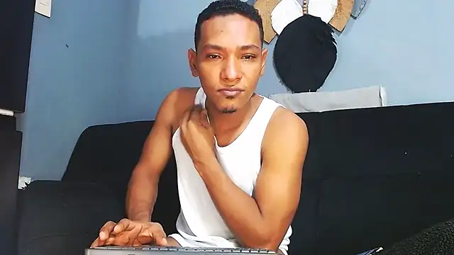 Grandeygruesa1 online show from 27, 3, 2026