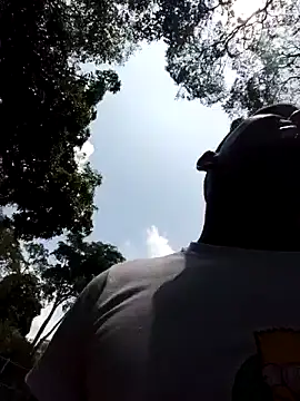 Grandeygruesa1 online show from 6, 4, 2026