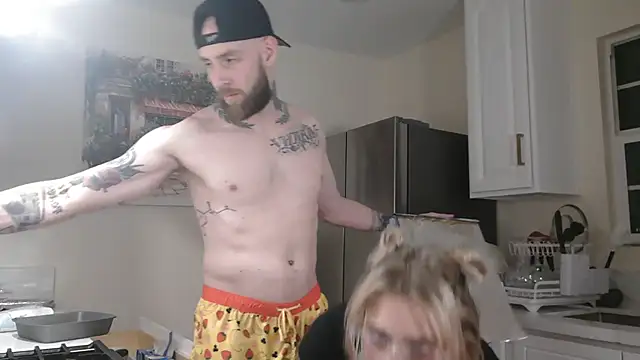 NatalieKneals online show from 13, 11, 2025