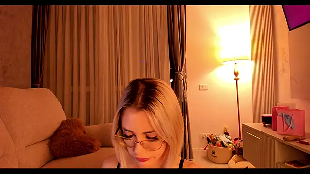 Snapshot of BaayBee__ chatting on 29, 1, 2025 BaayBee online show from 29, 1, 2025