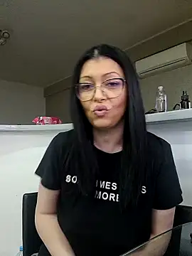 Snapshot of Milf_Abigail chatting on 25, 2, 2025 Milf Abigail online show from 25, 2, 2025