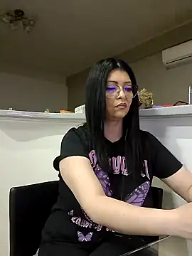 Snapshot of Milf_Abigail chatting on 13, 3, 2025 Milf Abigail online show from 13, 3, 2025