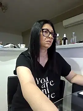 Snapshot of Milf_Abigail chatting on 21, 9, 2025 Milf Abigail online show from 21, 9, 2025