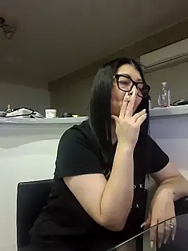 Snapshot of Milf_Abigail chatting on 23, 9, 2025 Milf Abigail online show from 23, 9, 2025