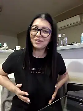 Snapshot of Milf_Abigail chatting on 16, 10, 2025 Milf Abigail online show from 16, 10, 2025