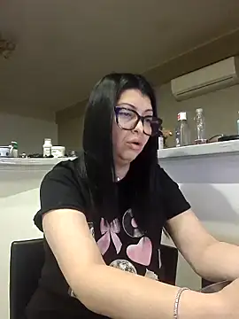 Snapshot of Milf_Abigail chatting on 5, 11, 2025 Milf Abigail online show from 5, 11, 2025