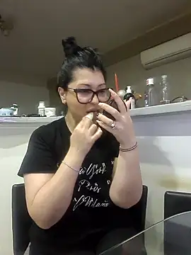 Snapshot of Milf_Abigail chatting on 8, 11, 2025 Milf Abigail online show from 8, 11, 2025