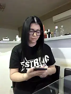 Snapshot of Milf_Abigail chatting on 19, 11, 2025 Milf Abigail online show from 19, 11, 2025