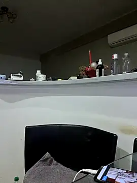 Snapshot of Milf_Abigail chatting on 21, 11, 2025 Milf Abigail online show from 21, 11, 2025