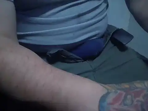 Snapshot of AlanDickson chatting on 21, 3, 2025 AlanDickson online show from 21, 3, 2025