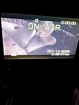 Snapshot of AlanDickson chatting on 12, 9, 2025 AlanDickson online show from 12, 9, 2025