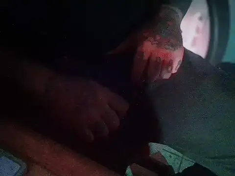 Snapshot of AlanDickson chatting on 29, 9, 2025 AlanDickson online show from 29, 9, 2025